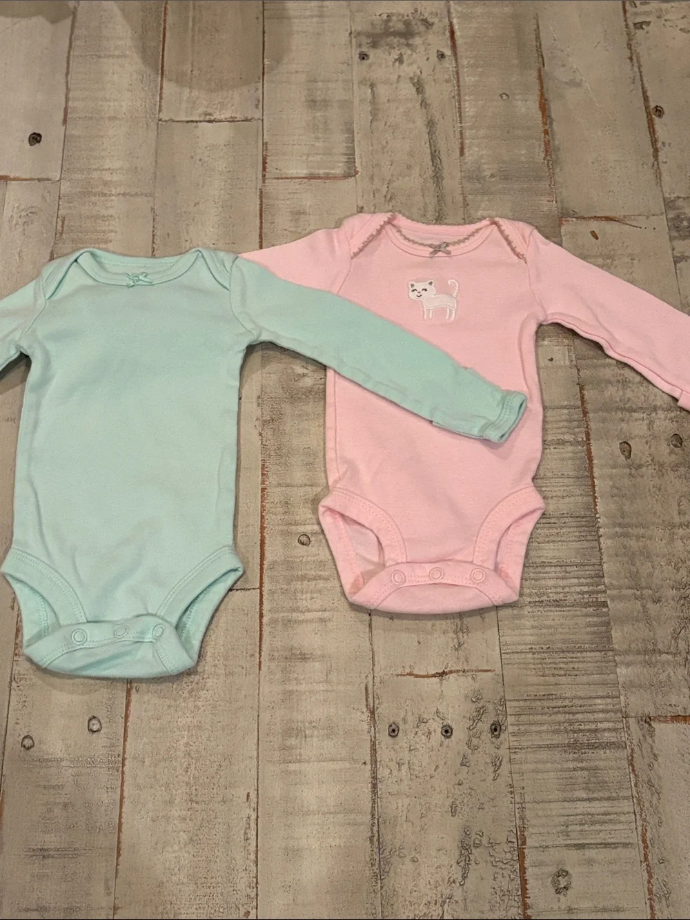 Carter’s 6 Piece Newborn Embroidery & Appliqué Baby Girl Bundle